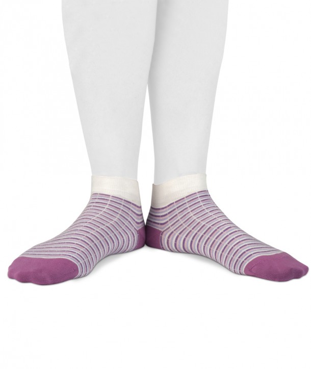 Sneaker viscose socks for women purple colored stripes