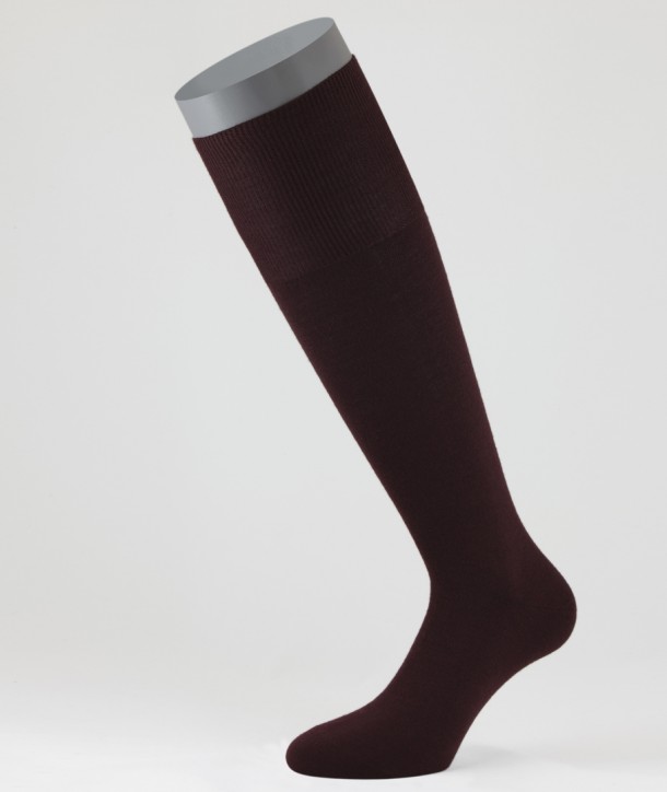 Flat Knit Wool Long Socks for men Bordeaux